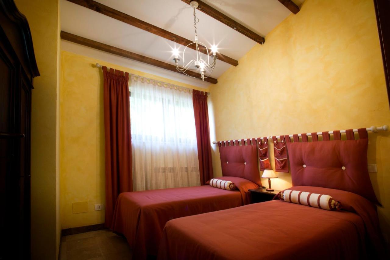 Agriturismo Podere Poggiarone Rapolano Terme Exterior photo